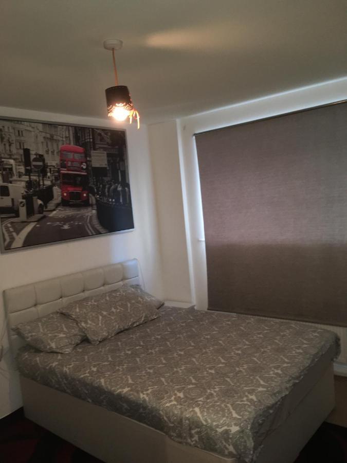 1 Bed Apt Near Canary Wharf London City Centre Exterior foto